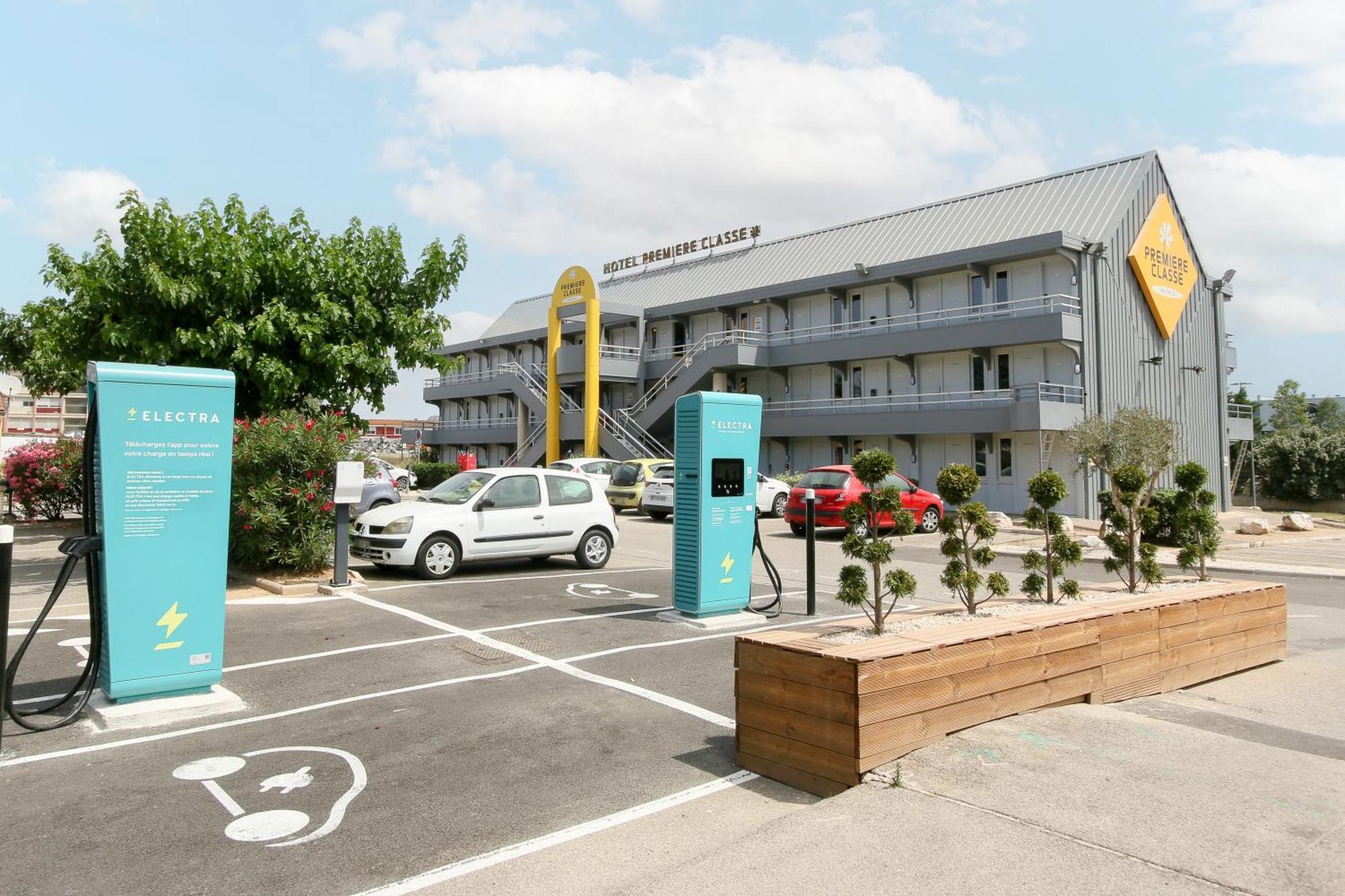 Premiere Classe Aeroport Marseille Витроль Экстерьер фото