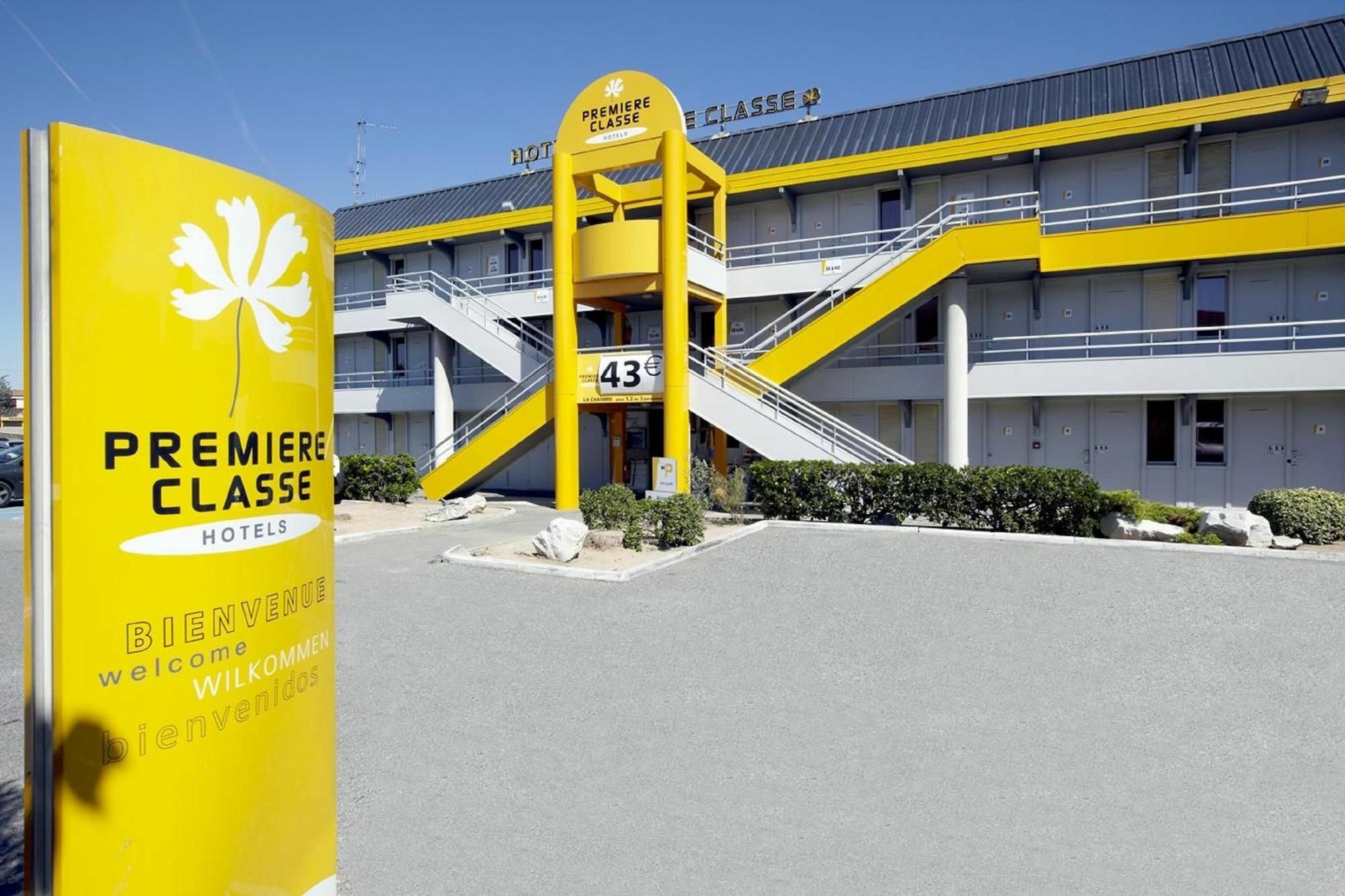 Premiere Classe Aeroport Marseille Витроль Экстерьер фото