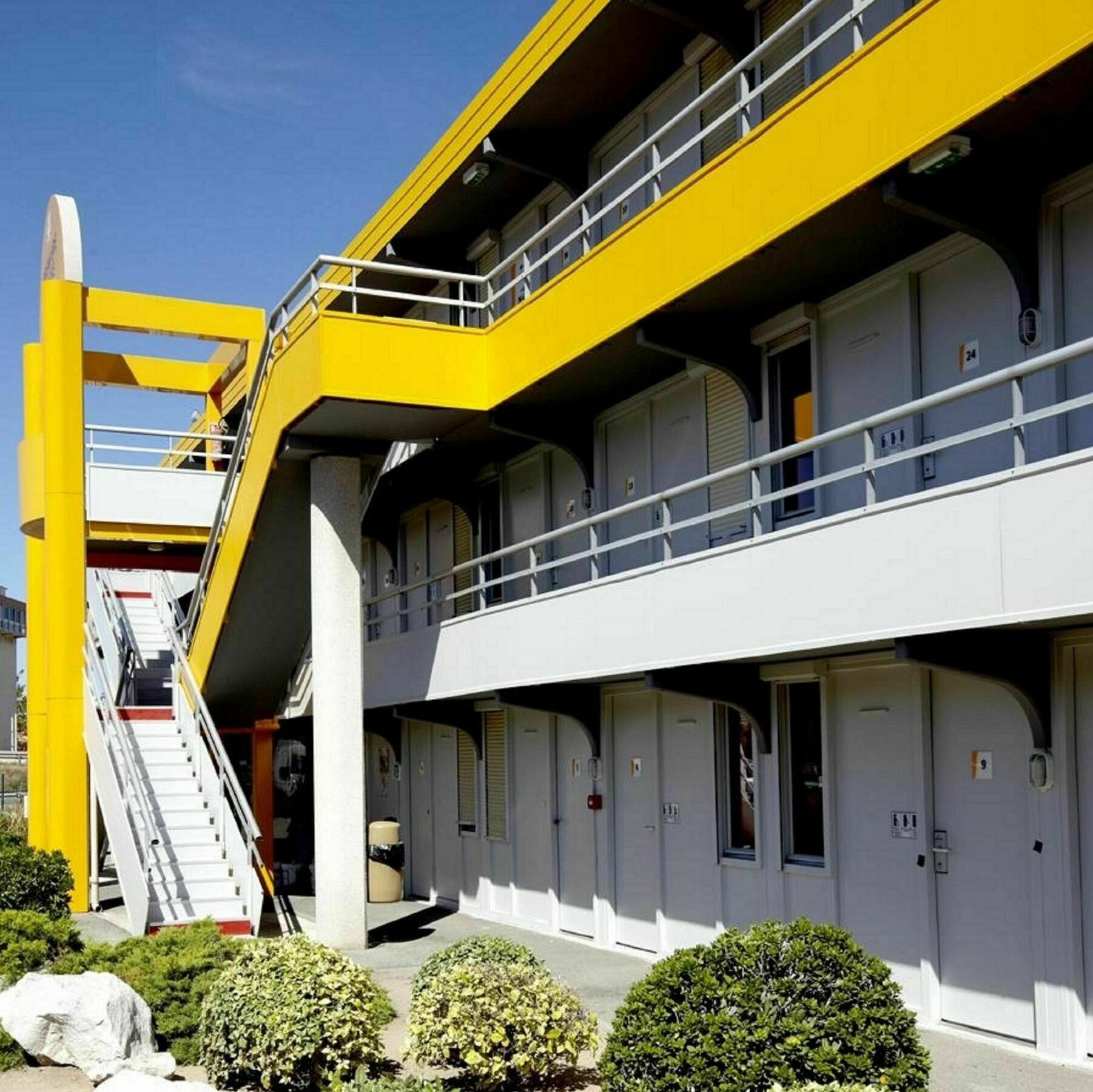 Premiere Classe Aeroport Marseille Витроль Экстерьер фото